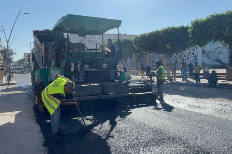 الناظور.. صفقة ضخمة لتأهيل الطرق الحضرية بميزانية 2 مليار سنتيم