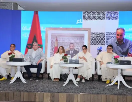 البام يدعو إلى الارتقاء بـ”المغرب الآخر” ويحذر من “الركض الانتخابي”