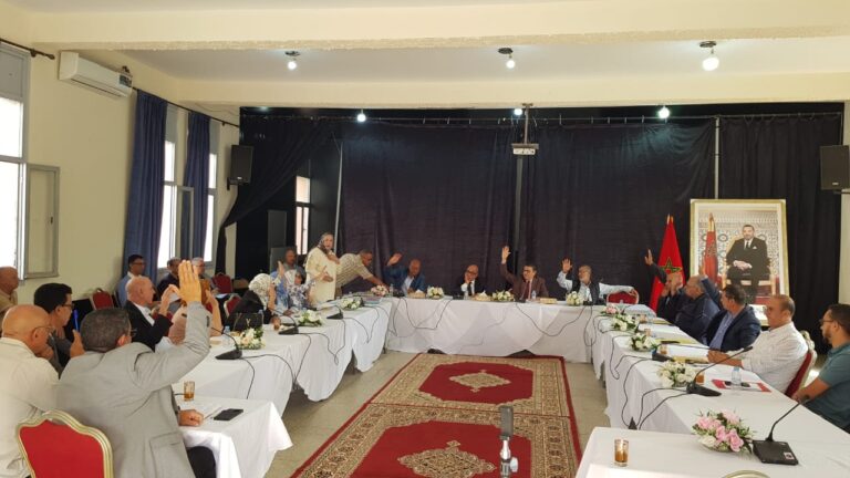 تيفلت.. نقاش مسؤول يطبع الجلسة الثانية من الدورة العادية لشهر أكتوبر 2025