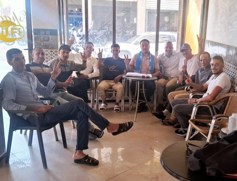 إلتحاق أغلبية أعضاء المكتب المحلي لشركة النظافة سوق السبت للبيئة من نقابة الكدش (C.D.T) إقليم الفقيه بن صالح إلى الإتحاد المغربي للشغل (U.M.T)