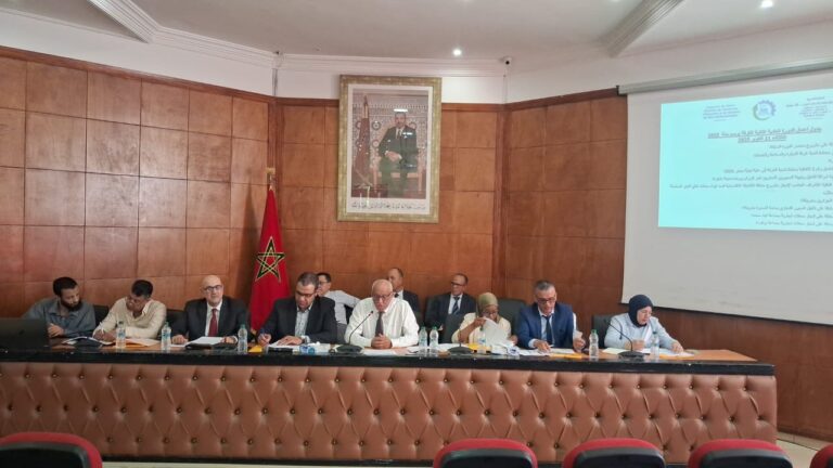 غرفة التجارة والصناعة والخدمات لبني ملال-خنيفرة تصادق على سلسلة من المشاريع التنموية والتجارية خلال دورتها العادية الثانية برسم سنة 2025.