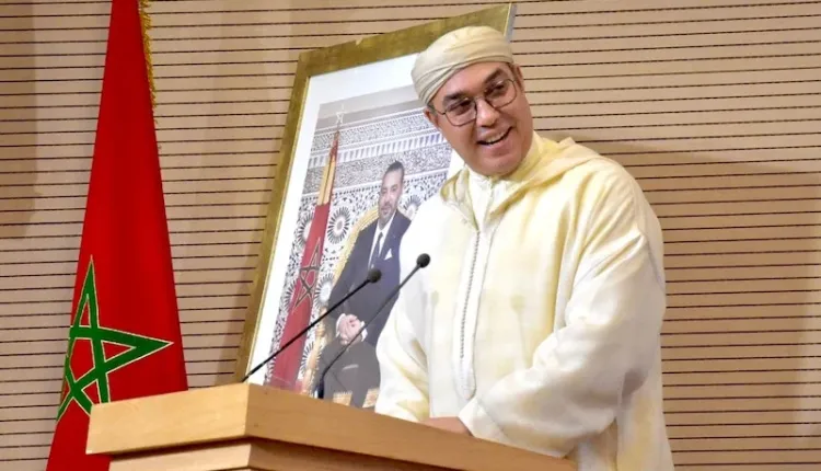 أوزين يحذر من “التمييع السياسي”: فتح باب الانتخابات للشباب دون 35 سيغري الجميع بـ”الطمع في الدعم”