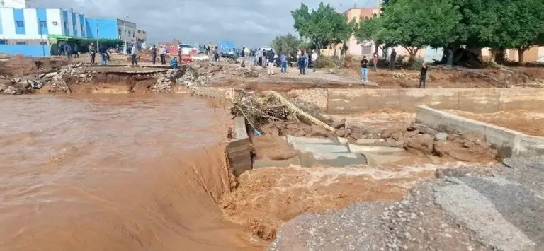 العثور على جثة قاصر جرفته سيول الأمطار بنهر سلوان