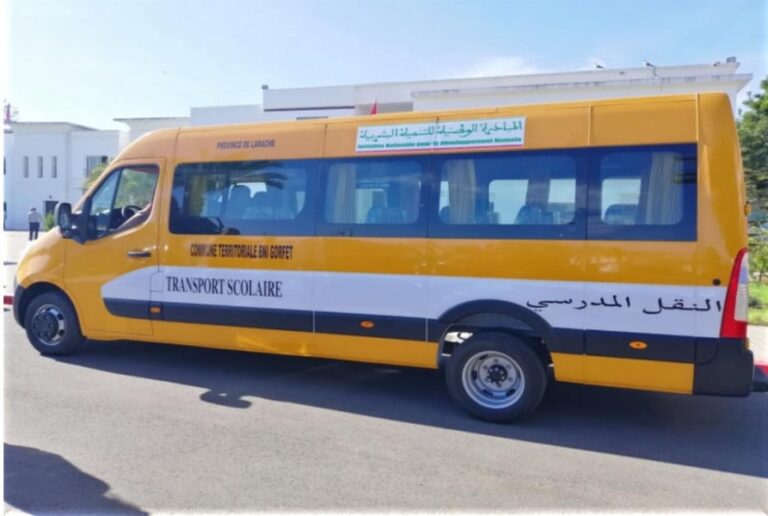 غياب النقل العمومي بإقليم قلعة السراغنة.. معاناة يومية ونداء لحل عاجل