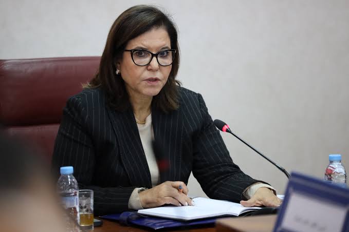 زكية الدريوش تطلق نقطة التفريغ المجهزة بالصويرة وتوقع اتفاقيات لتطوير الأحياء المائية