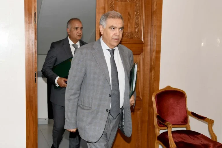 لفتيت يتوعد نوابًا رفضوا تسلّم قرارات عزلهم: “الاحترام لمؤسسات الدولة خط أحمر”