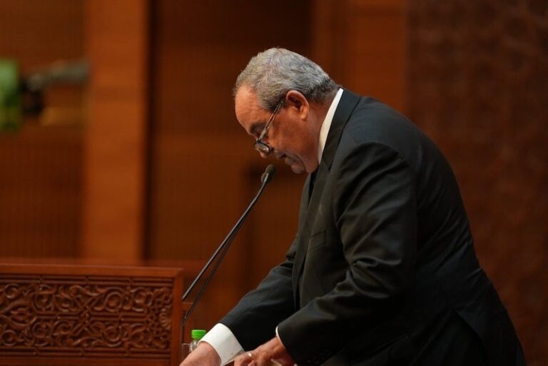 كلية العلوم بالرباط.. جدل حول توظيف طالبة سابقة يفتح نقاش الشفافية وتكافؤ الفرص