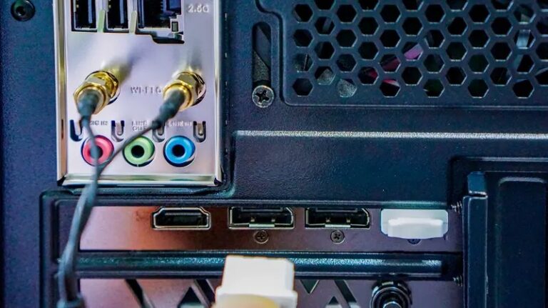 منافذ HDMI في التلفزيونات الذكية… بوابة خفية لتتبع عادات المشاهدة