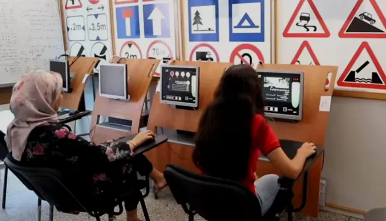 قرار فصل الامتحان النظري عن التطبيقي يشعل غضب مهنيي تعليم السياقة