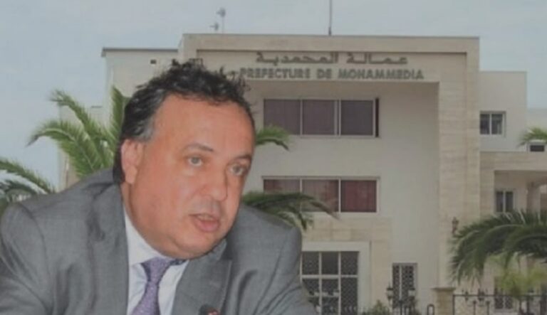 رئيس جماعة بني يخلف في مرمى الانتقادات بسبب أزمة الأزبال