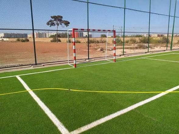 الداخلية تفتح ملف استغلال ملاعب القرب وتطالب الجماعات بتوضيحات حول الرسوم والمداخيل