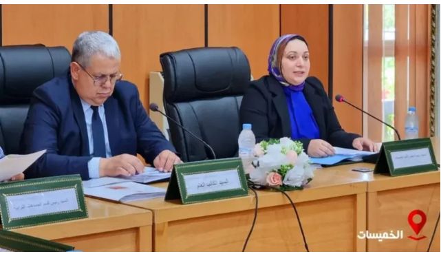الخميسات: المجلس الإقليمي يصادق على مشاريع تنموية جديدة واقتناء حافلات للنقل المدرسي