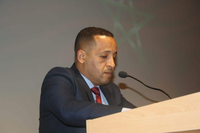 الإجراءات القضائية بين مطرقة التعليمات النيابية وسندان الممارسة: محكمة عين السبع بالدار البيضاء نموذجاً