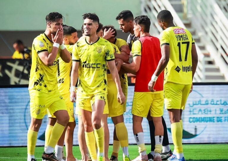 المغرب الفاسي يستعيد أمجاد البطولة الاحترافية بعد 41 سنة من الانتظار
