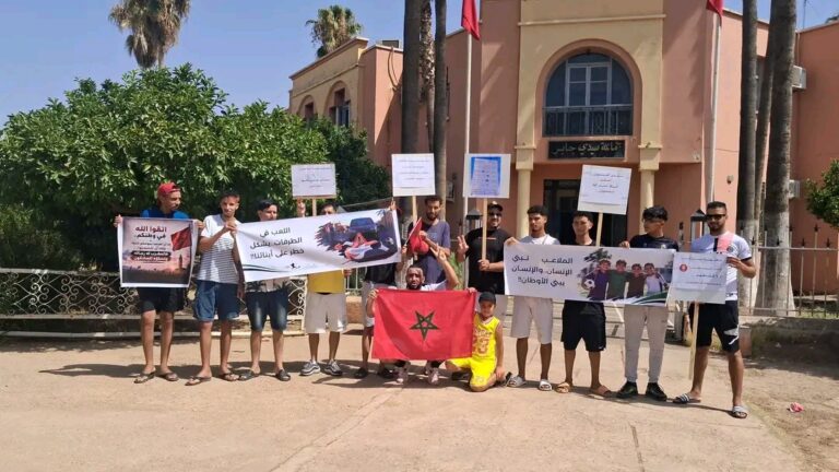 شباب سيدي جابر يطالبون باستكمال ملعب القرب المتوقف منذ 2024 ويحمّلون المسؤولين مسؤولية التعثر