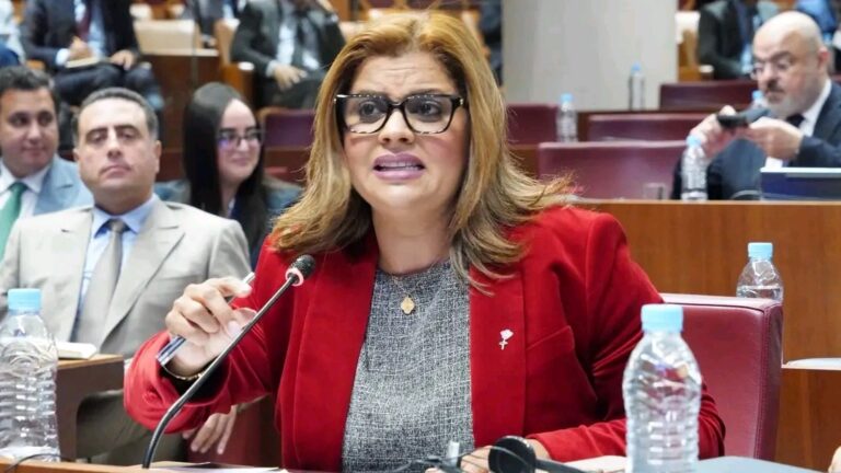 الكرجي تنفي وجود خروقات في ترشيحات الاتحاد الاشتراكي وتؤكد اعتماد مسطرة ديمقراطية