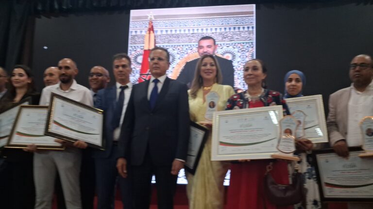 الفقيه بن صالح تكرّم كفاءات من أبنائها المقيمين بالخارج بمناسبة اليوم الوطني للجالية