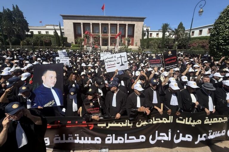 فيدرالية جمعيات المحامين الشباب تصعّد ضد قانون المحاماة وتدعو إلى مواصلة التوقف عن الخدمات المهنية