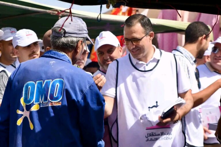 العروي.. محمادي توحتوح يكثف حضوره الميداني في حملة حزب الاستقلال بالناظور