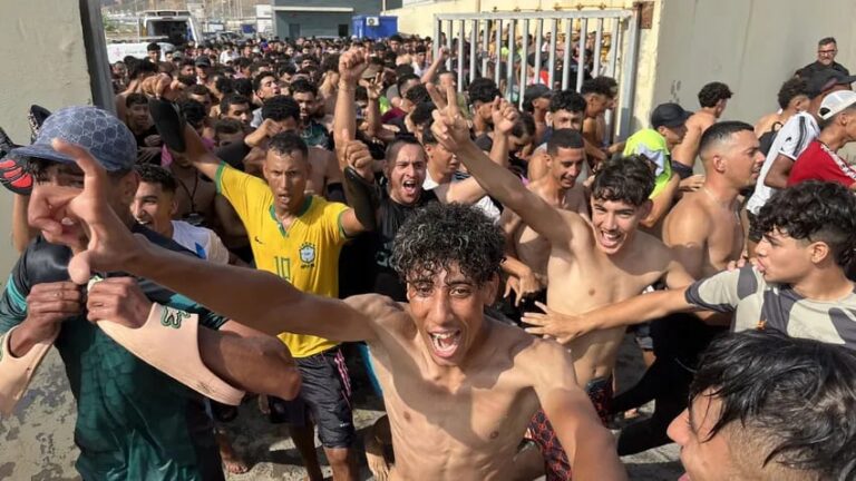 سانشيز يتعهد بكشف حقيقة أحداث سبتة ويعلن تعزيز الحدود مع المغرب