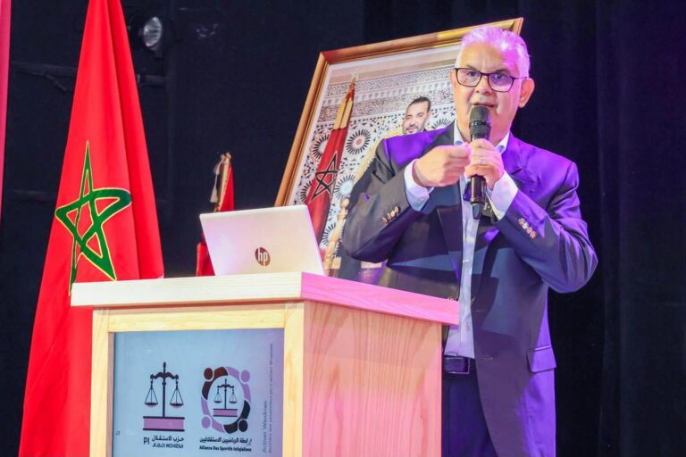 نزار بركة ينتقد جمع التعليم والرياضة في وزارة واحدة ويحذر من تراجع نتائج التلاميذ