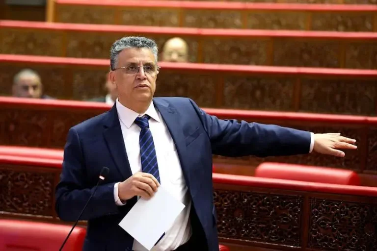 وهبي: لا تطبيق للإكراه البدني في الديون التي تقل عن 8 آلاف درهم