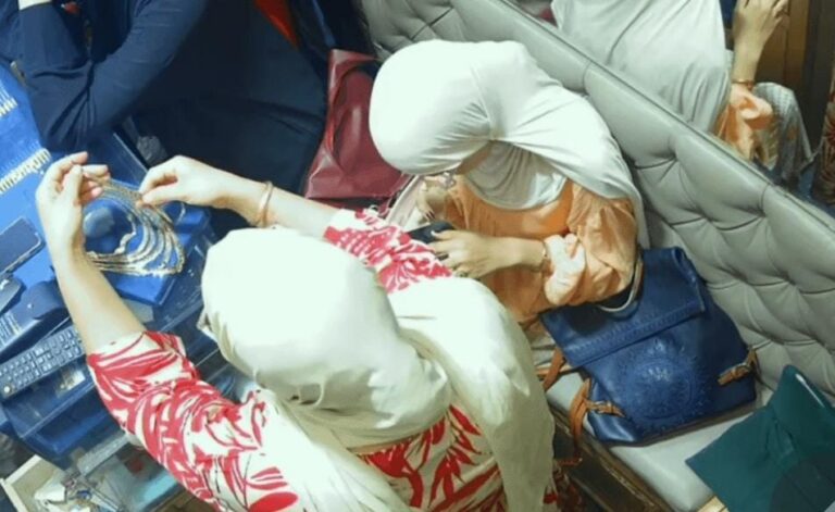 مراكش.. توقيف سيدة وابنتها للاشتباه في سرقة مجوهرات من محل بحي الملاح