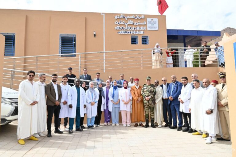 عامل إقليم طاطا يتفقد المركز الصحي القروي من المستوى الثاني بجماعة تمنارت