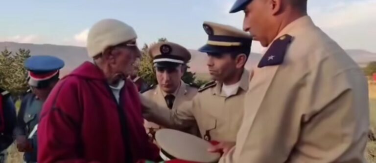 إفران.. تشييع جثمان عنصر من القوات المساعدة قضى في حادثة سير خطيرة