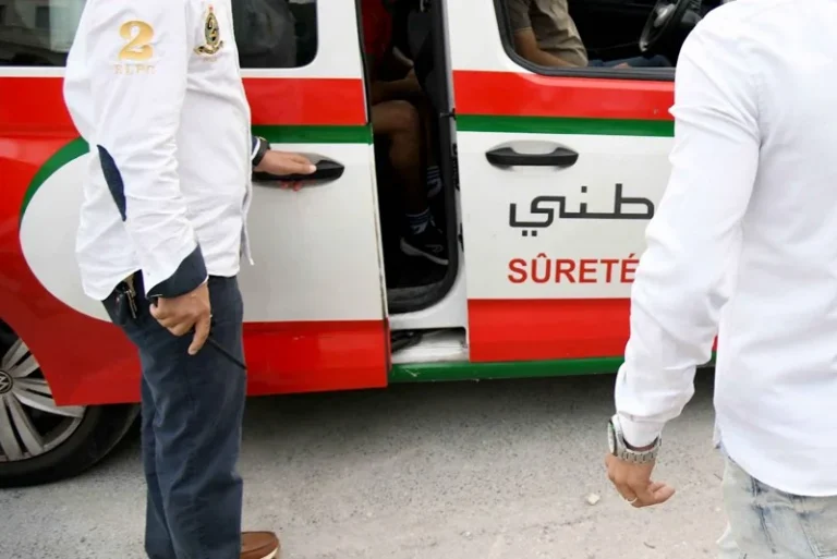 اعتقال 4 أشخاص بالرباط للاشتباه في تعنيف رجال أمن خلال تجمهر غير مرخص
