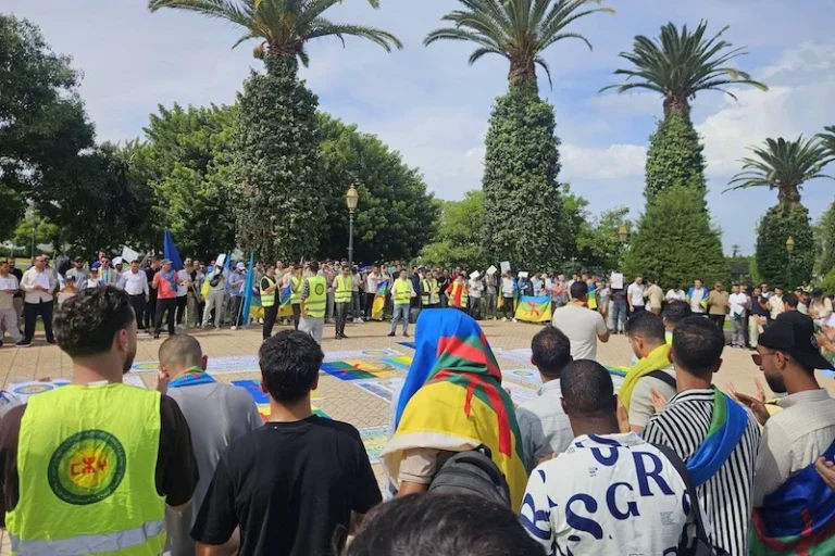 sit-in-enseignants-langue-amazigh-rabat